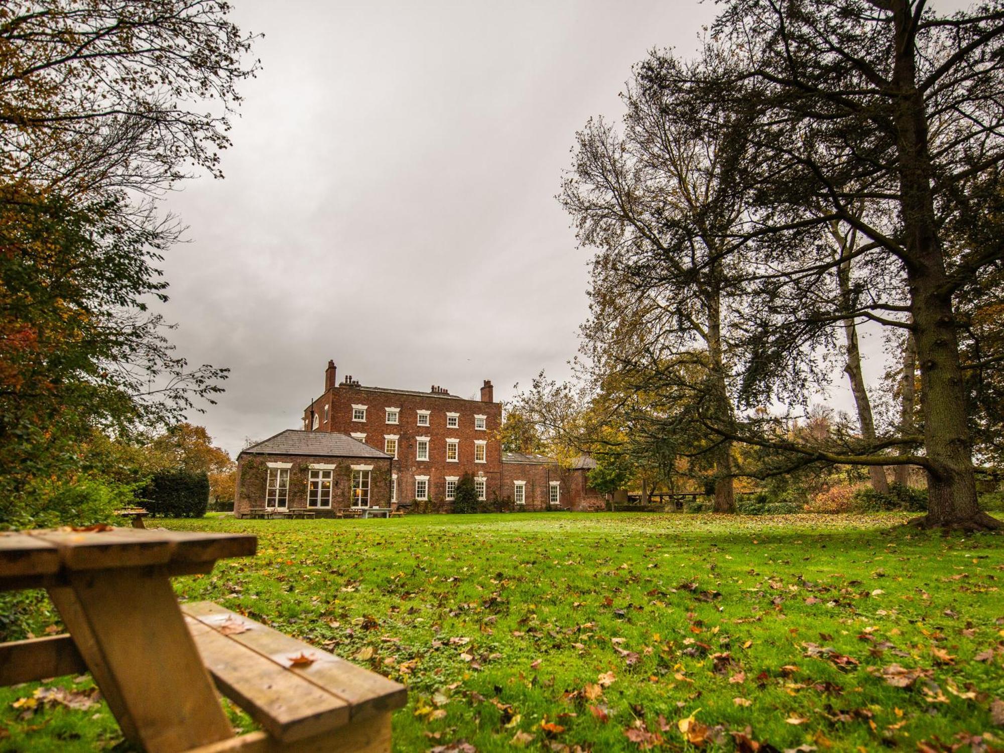 Yha Chester Trafford Hall Dunham-on-the-Hill Eksteriør billede